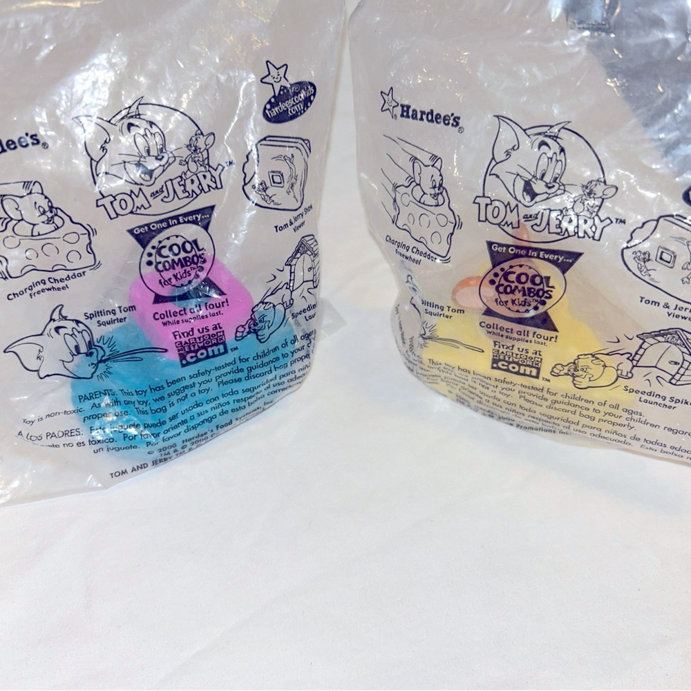 •5 FOR $10 KIDS TOYS• Hardee’s Tom & Jerry Charging Cheddar & Show Viewer Toy